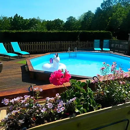 La Maison Des Oiseaux 3* Vandrimare